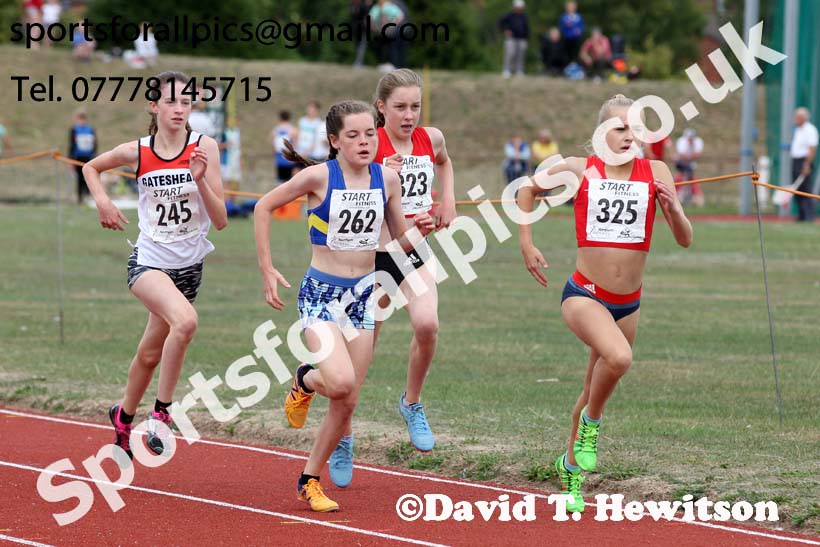 Girls under-15s 800 metres, 2018 Northern Under-17s/U-15s/U-13s Champs., Wavertree Athletics Centre, Liverpool. Photo: David T. Hewitson/Sports for All Pics